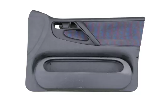 1x Polo 6N Türverkleidung Verkleidung Tür vorne rechts 4/5-Türer schwarz Griff