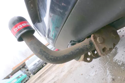 VW Golf 4 Limousine feste starre Anhängerkupplung mit Kabelbaum komplett (180063)