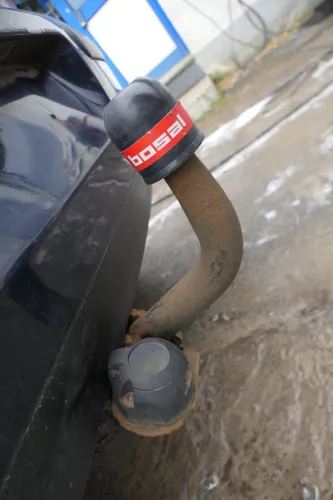 VW Golf 4 Limousine feste starre Anhängerkupplung mit Kabelbaum komplett (180063)