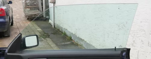 Godl 3 / 4 1E Cabrio vorne rechts Fenster Scheibe in Tür Fensterscheibe