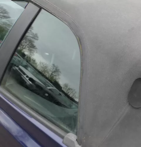 Golf 3 / 4 1E Cabrio hinten links Fenster Scheibe Fensterscheibe Seitenscheibe