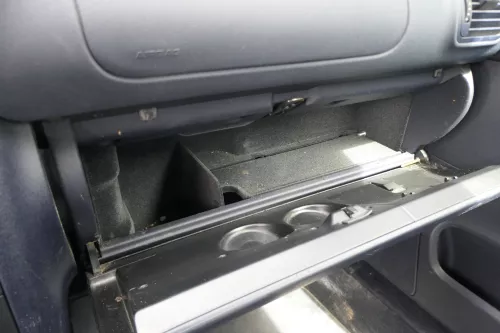 Audi A3 8L Handschuhfach Klappe 8L1857095 blau maritimblau Facelift (180425)