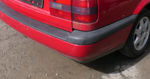 VW Passat 3A 35i Kombi Stoßstange hinten Heckstoßstange Stoßfänger rot LY3D (180452)