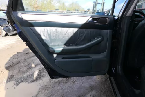 1x Audi A6 4B Türverkleidung Verkleidung Tür hinten links Leder grün lago