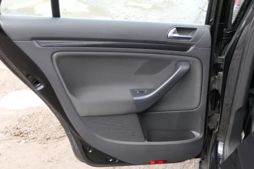 1x VW Golf Variant Kombi AJ5 Türverkleidung Verkleidung Tür hinten links