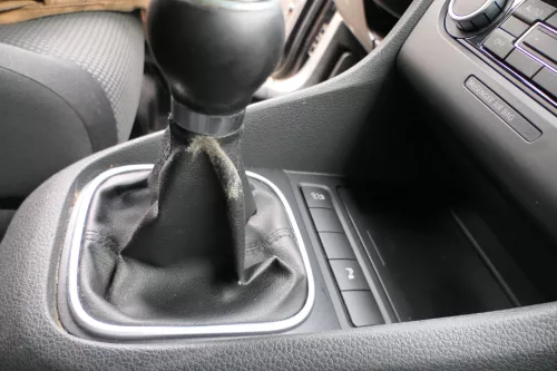 Golf 5 Schaltknauf Schaltsack Schaltung Schaltknüppel Leder 5-Gang 1K0711113BJ