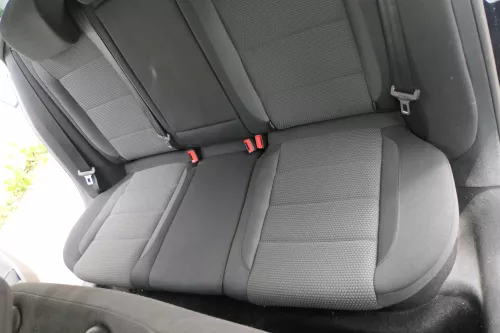 Golf 6 5K Kombi Sitze hinten Rückbank Rücksitzbank 3 Punkt Gurt Lehne OHNE-Kopfs (180608)