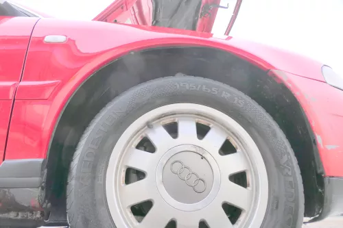 Audi A4 B5 (ab ca Ende1999 Facelift) Kotflügel vorne rechts rot LY3H (180688)