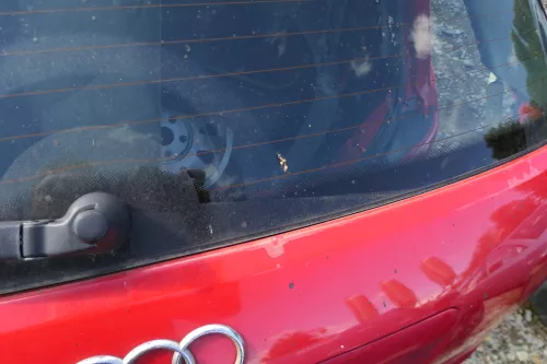 Audi A4 B5 Avant Facelift Heckklappe Klappe hinten rot LY3H Facelfit Scheibe (180695)