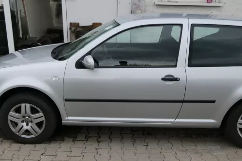 VW Golf 4 Tür vorne links Fahrertür 2/3-Türer silber LA7W ohneAnbauteile