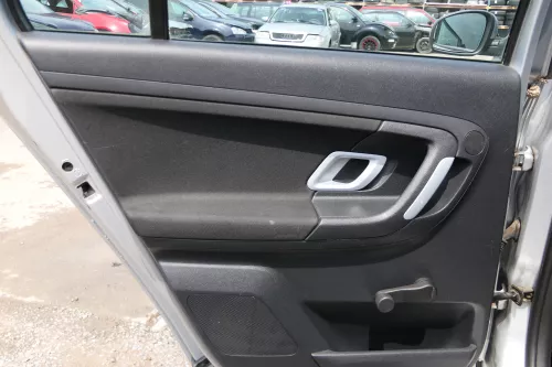 1x Skoda Fabia 5J Kombi Combi Türverkleidung Verkleidung Tür hinten links Griff (180763)