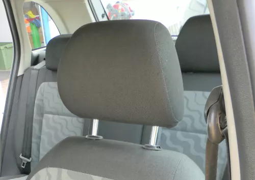 1x Skoda Fabia 5J Kopfstütze vorne rechts oder links - anthrazit (180774)