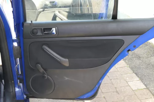 1x VW Golf 4 1J Limousine Türverkleidung Verkleidung Tür hinten rechts schwarz