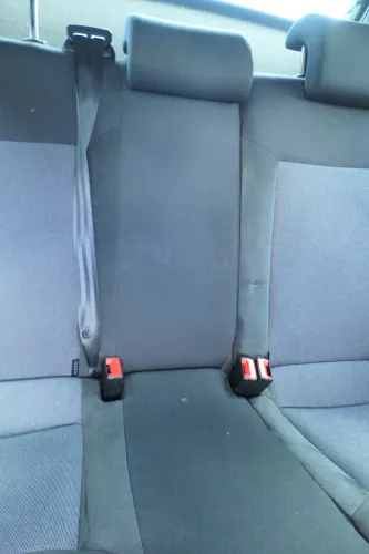 VW Polo 6R 6C Sitz Rückbank Sitzfläche Sitze 3 Punkt Gurt schwarz / titanschwarz (180963)