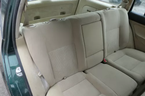 VW Golf 4 Bora Variant Kombi Sitz Rückbank Rücksitzbank hinten Sitze hellbeige