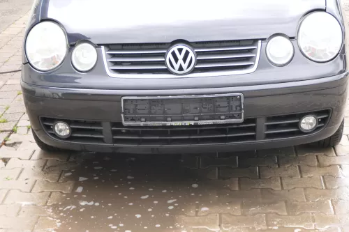 VW Polo 9N Stoßstange Frontstoßstange vorne schwarz LC9Z