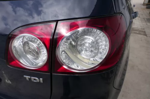 VW Golf Plus 5M Heckklappe hinten Kofferraumklappe Scheibe blau LA5G - Rost (181138)