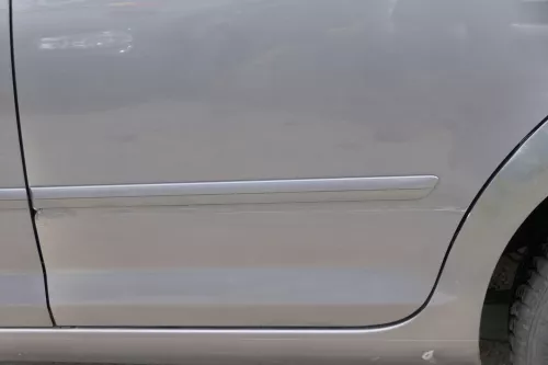 VW Golf Plus 5M Tür hinten links grau LA7T - mit Rahmen (181336)