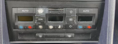 Audi A4 8E Steuergerät Klimaanlage Klimabedienteil 8E0820043AA OhneSitzheizung c