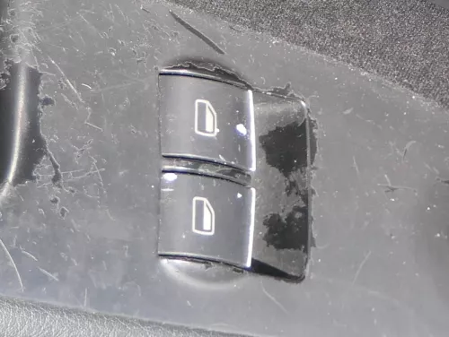 Audi A2 8Z ektrischer Fensterheber Schalter vorne links 8Z0959851G 2-Fach Tür cv