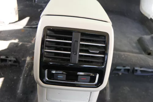 Passat 3C B8 3G Mittelarmlehne Armlehne original komplett Leder weiß St.Tropez (181713)