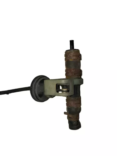 VW Passat 3B 3BG A4 Schlauch Rohr 1,9 TDI AJM AVB Ventil Kühlmittelschlauch (181793)