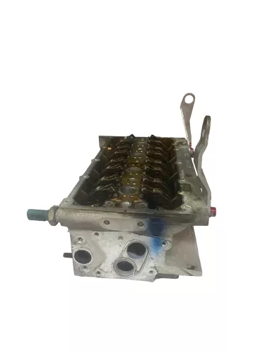 VW Golf 5 Plus Touran Kopf Zylinderkopf 1,6 FSI BLP BLF Ventile (181849)