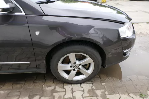 VW Passat 3C Kotflügel vorne rechts braun LC8Z 3C0821022 (181880)