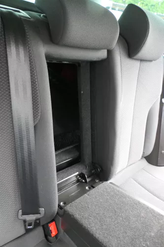 VW Passat 3C Kombi Avant Variant Sitz Rückbank Rücksitzbank Sitze Ski durchreich (181898)