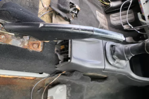 VW Golf 3 / 4 Cabrio 1E Handbremse Feststellbremse Leder schwarz (182088)