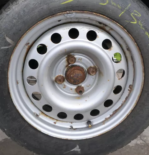 1x Golf 3 Vento Felge Stahlfelge 6jx14H2 ET38 321601025H