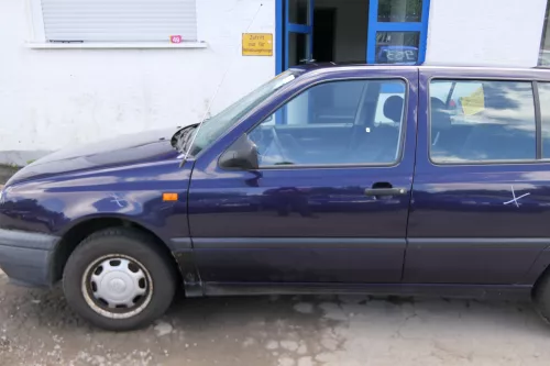 VW Golf 3 Vento Tür vorne links Fahrertür 4/5-Türer + Kombi Variant blau LC5L