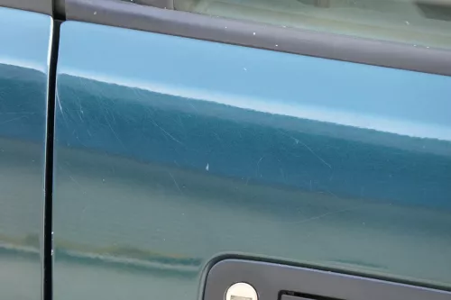 Audi A4 B5 Tür nur Türblatt vorn rechts Beifahrertür grün LZ6U Kombi Limo (182202)