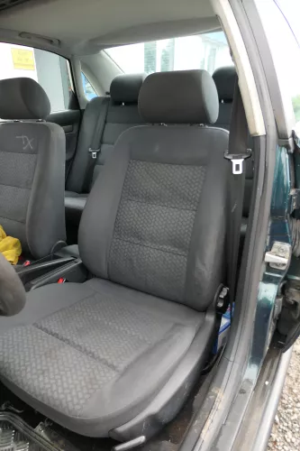 Audi A4 B5 Sitz Fahrersitz vorne links höhenverstellbar