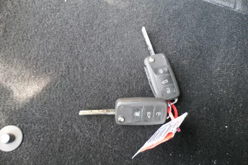 Skoda Fabia 5J Zündschloß Schloß Zündung 2x Schlüssel Funk Funkschlüssel + Tür (182258)