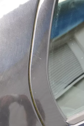 Skoda Fabia 6Y Limousine Schrägheck Tür hinten rechts schwarz LF9R (182295)