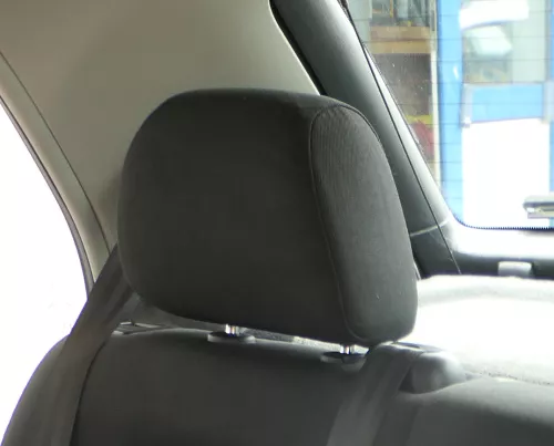 1x Skoda Fabia 6Y Kopfstütze hinten rechts oder links - dunkel anthrazit onyx (182315)