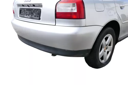 Audi A3 8L Stoßstange Heckstoßstange hinten silber LY7W (182327)