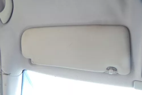 Audi A3 8L Sonnenblende vorne links platin grau 8D0857551H 86K (182348)