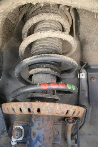 2x Polo 9N 9N3 Fox Ibiza 6L Federbein Stoßdämpfer Feder vorne Sportfeder Sport