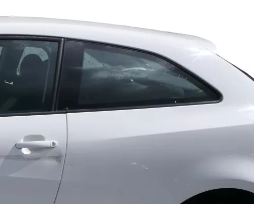 Ibiza 6J 2/3-Türer ganz hinten links Fenster Scheibe Fensterscheibe Seitensche