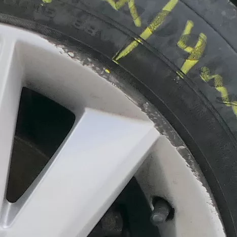 1x Seat Ibiza 6J Alufelge 6J0601025M 6J0 601 025 M 6jx15 H2 ET38 5x100 Marsala 1 (182528)