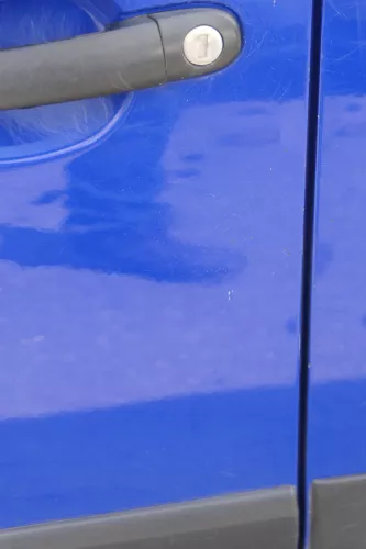 Fabia 5J Kombi + Limo Tür vorne links Fahrertür - blau LF5K -ohne Anbauteile (182552)