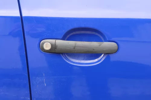 Fabia 5J Kombi + Limo Tür vorne rechts Beifahrertür blau LF5K - ohne Anbauteile (182558)