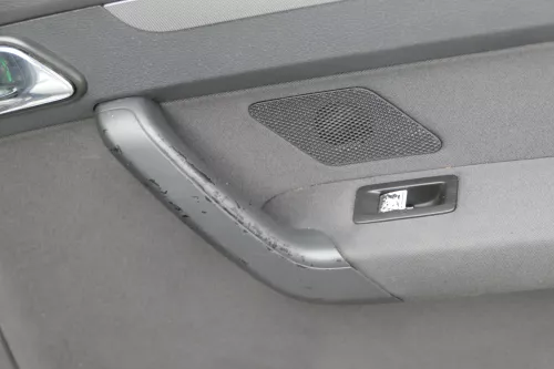 VW Touran 1x Türverkleidung Verkleidung Tür hinten rechts - anthrazit (182611)