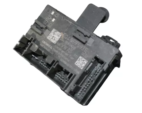 VW Golf 7 5G Türsteuergerät Steuergerät Tür links 5Q4959593E vorne Nur 1.100 km 