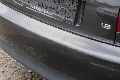 Audi A3 8L Stoßstange Heckstoßstange hinten schwarz LZ9U (182764)