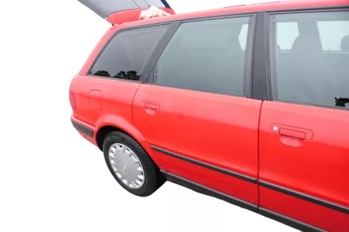 Audi 80 90 Tür hinten rechts Rahmen Türblatt rot LY3H -ohne Anbauteile (182812)