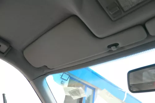 Audi 80 Sonnenblende vorne links grau platin Spiegel 893857551G (182892)