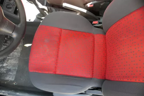 Seat Arosa VW Lupo Sitz vorn links Fahrersitz Höhenverstellung höhenverste rot (183024)
